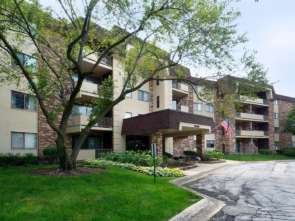 2nd image of 3350 N Carriageway Dr Unit 215
