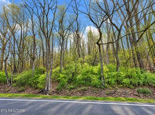 Oakland Rd, Sweetwater, TN 37874