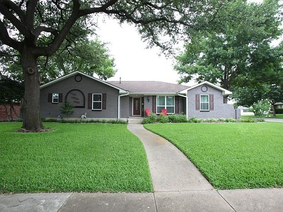2nd image of 9329 Coral Cove Dr