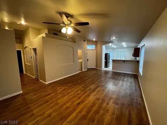 4th image of 7662 Whispering Marsh Dr