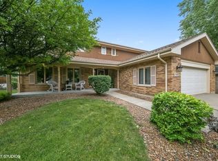 7825 Dorchester Ln, Darien, IL