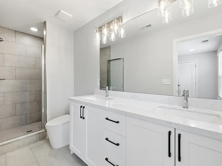 407 Curtis Hilton Way — Photo 8