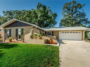 212 Meadowcross Dr, Safety Harbor, FL 34695