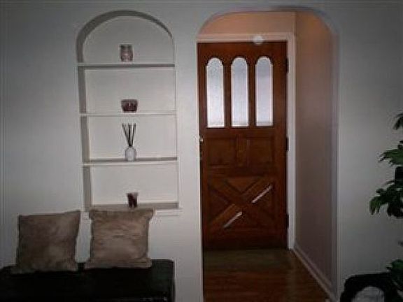 5th image of 4359 W 212th St