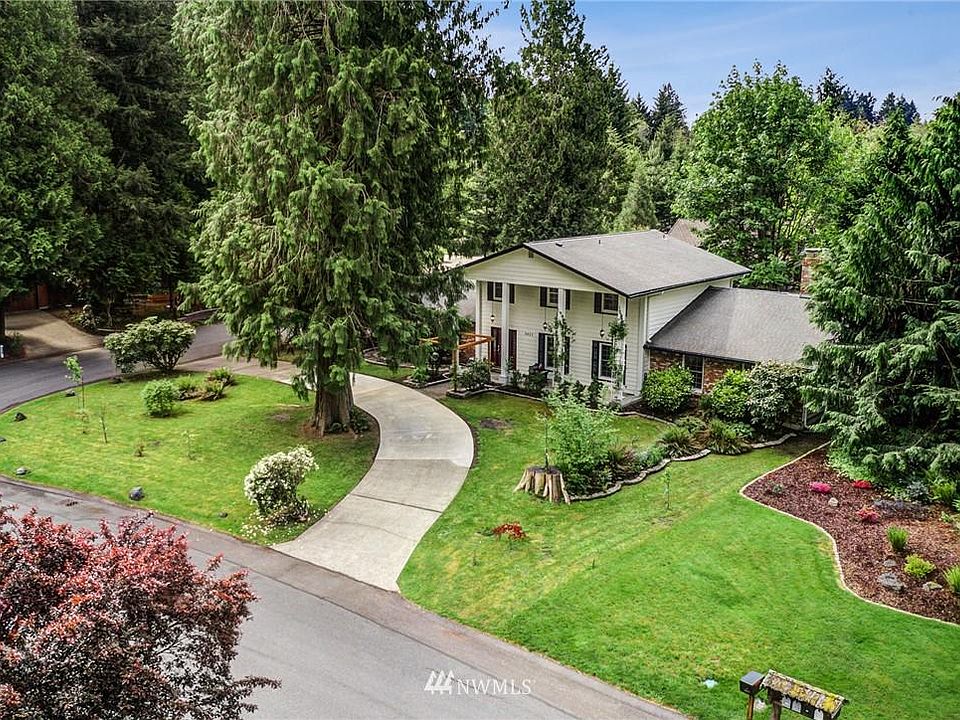 1st image of 3427 Wilderness Dr SE