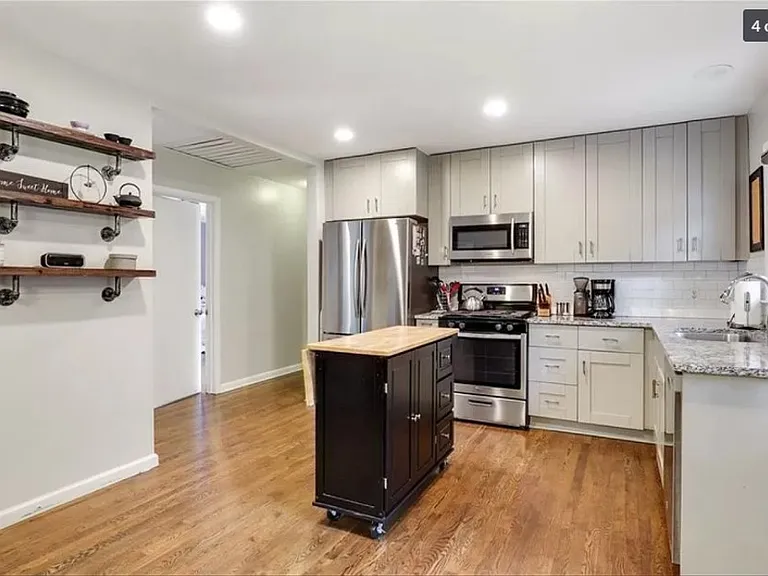 2207 Clearwater Dr SE — Photo 4