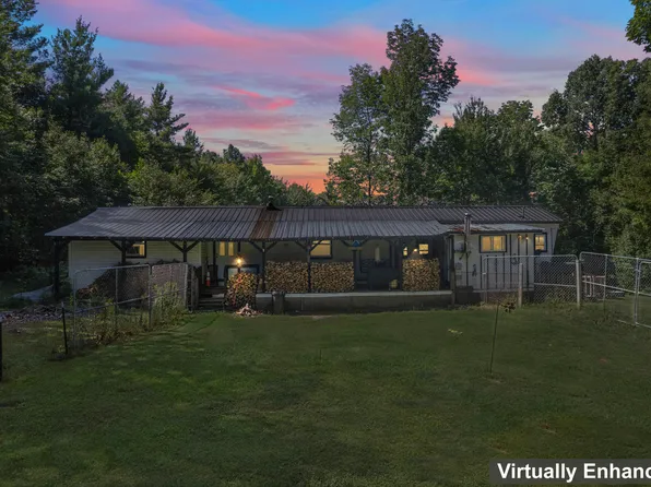 107 Norcross Hill Road, Chesterville, ME 04938