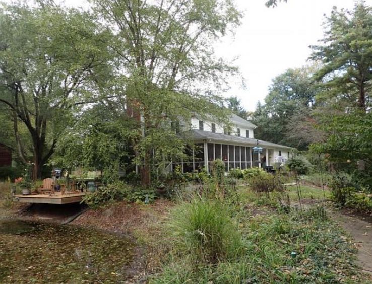 2nd image of 900 Starkey Rd