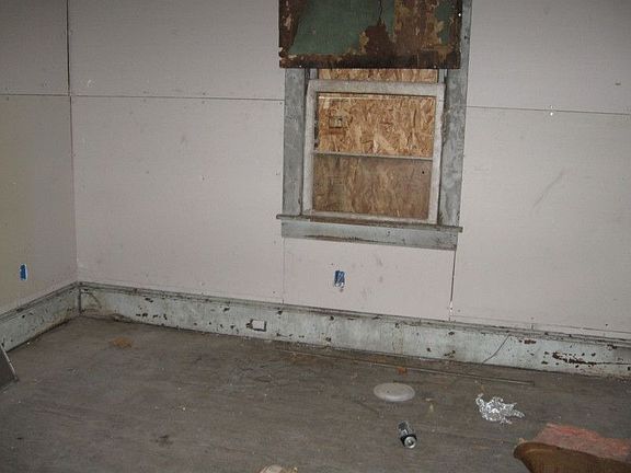 3rd image of 1514 Melrose Ave NW