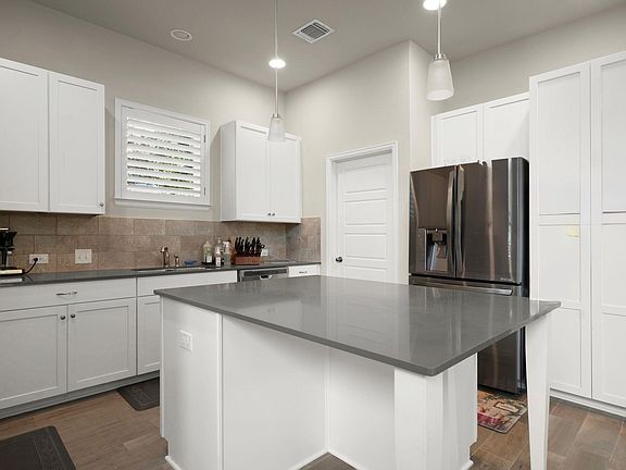 3rd image of 13811 Cibolo Trce #69