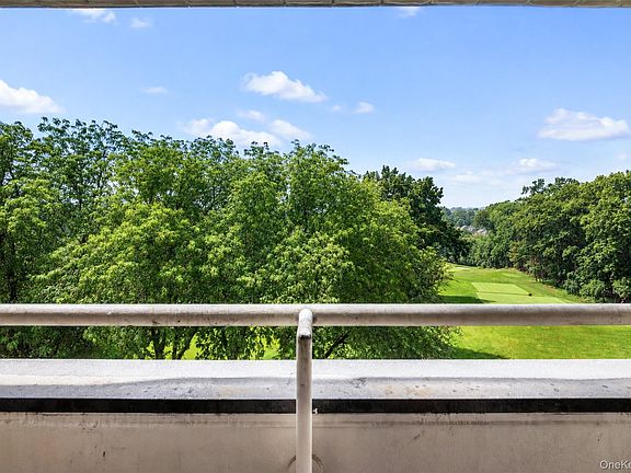 5th image of 701 Pelham Road #5L