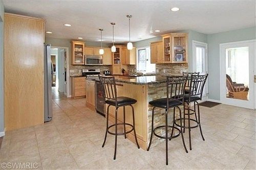 4th image of 4610 Hidden Shore Dr