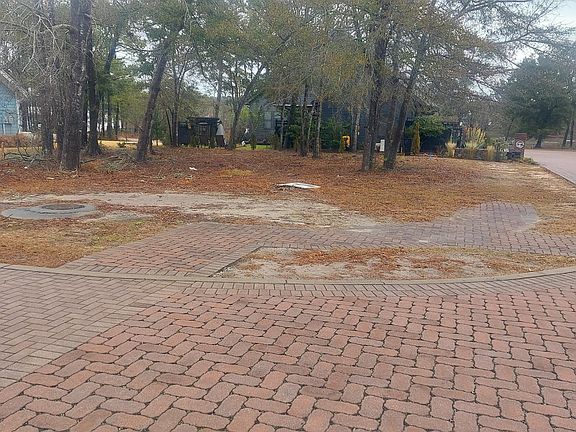 3rd image of 1661 Back Bay Drive SW