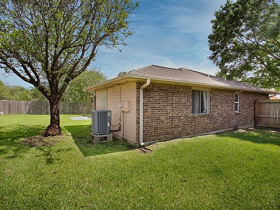 5th image of 2816 Woodhall Ct