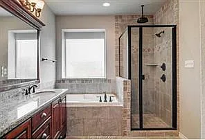 8209 Raintree Dr — Photo 6
