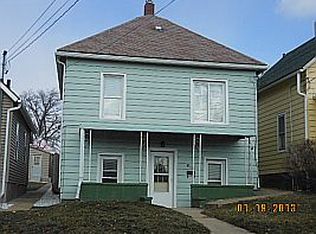 520 E 8th St, Kewanee, IL 61443