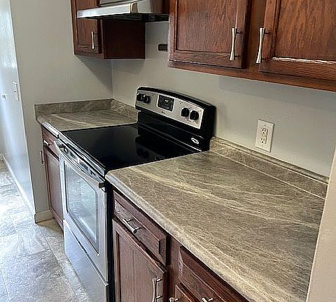 Kitchen stove side