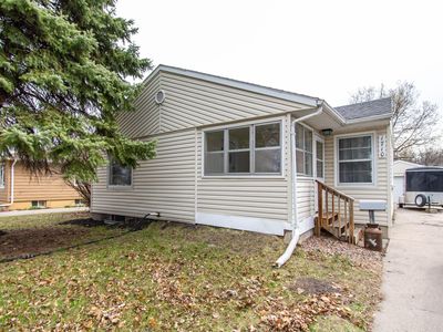 1710 6th St S, Moorhead, MN, 56560