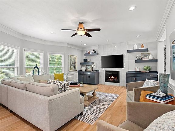 2nd image of 13019 Eby Ln