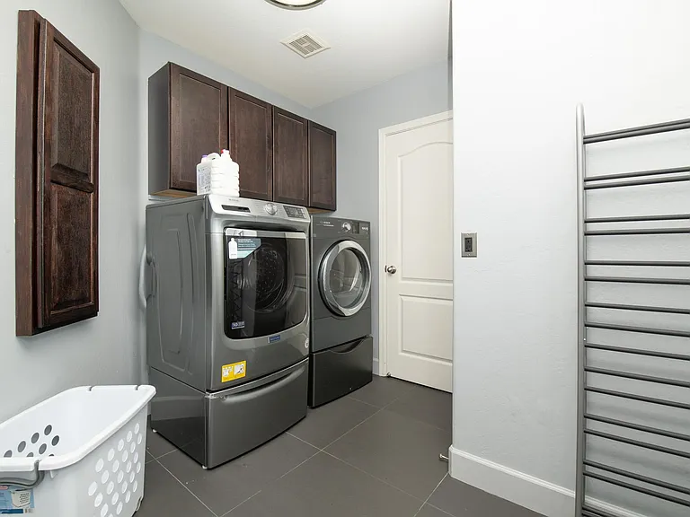 6415 E Beck Ln — Photo 22