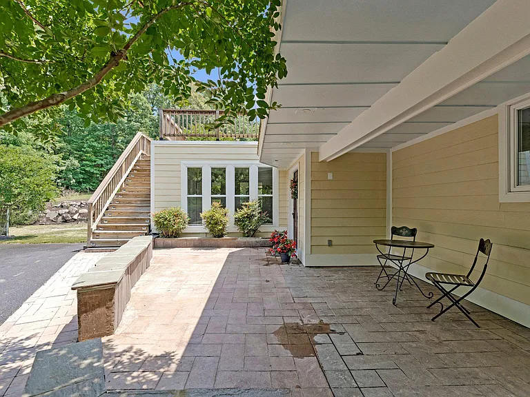 7712 Dolly Dr — Photo 47