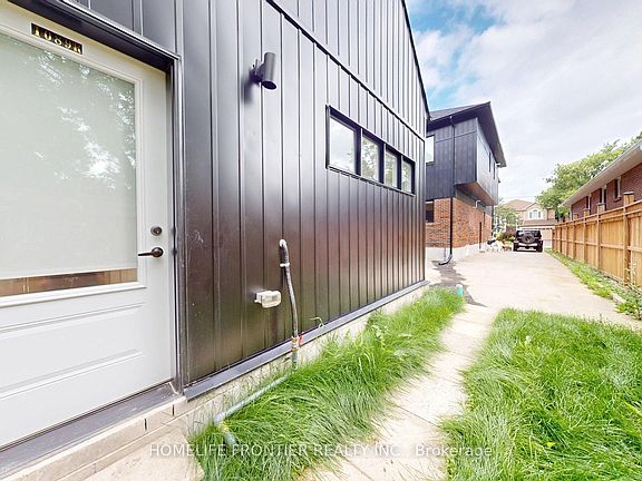 4th image of 1089 Glencairn Ave #R