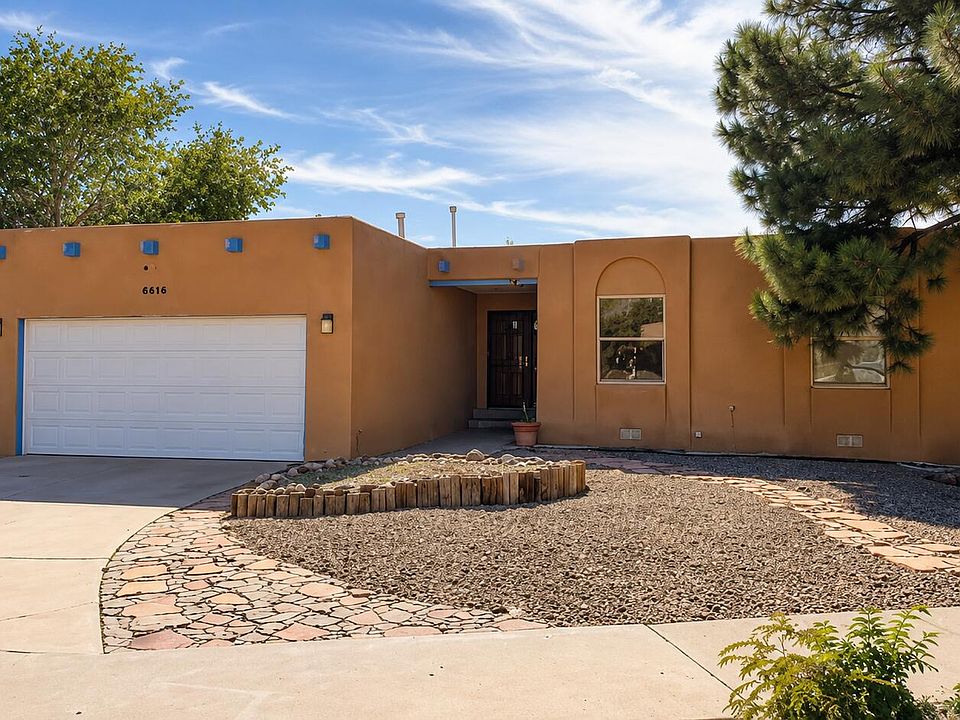 1st image of 2709 Georgene Dr NE