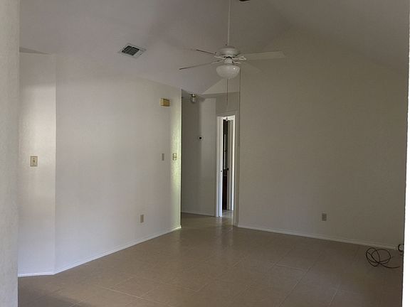 4th image of 3002 Sterling Ave