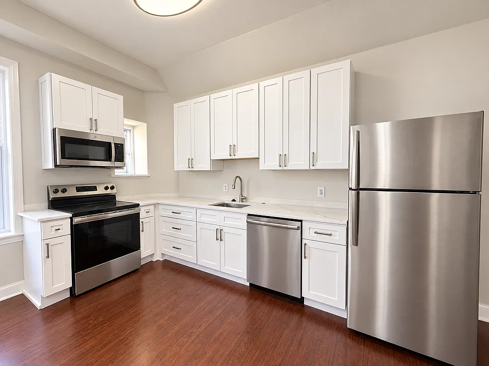 1322 Locust Street - GRNZ XI