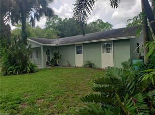 545 Golden Gate Blvd W, Naples, FL 34120