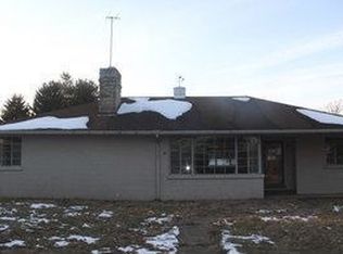 75 N Main St, Kingston, OH 45644