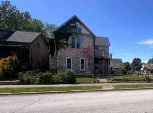 1030 Washington St, Quincy, IL 62301