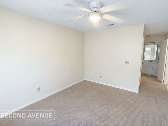4th image of 11424 Willet Ct S