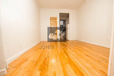 Rented by Jonis Realty