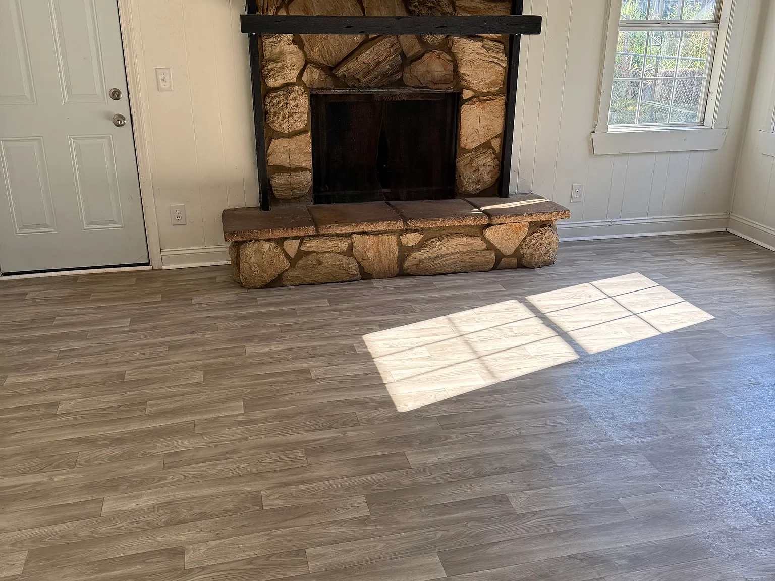 2 bed, 980 sqft, $1,095 — Photo 3