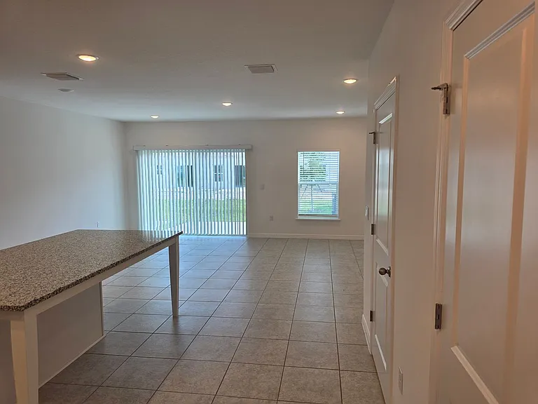 3596 Summit View Way — Photo 6