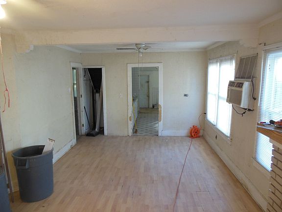 3rd image of 1931 2nd St S