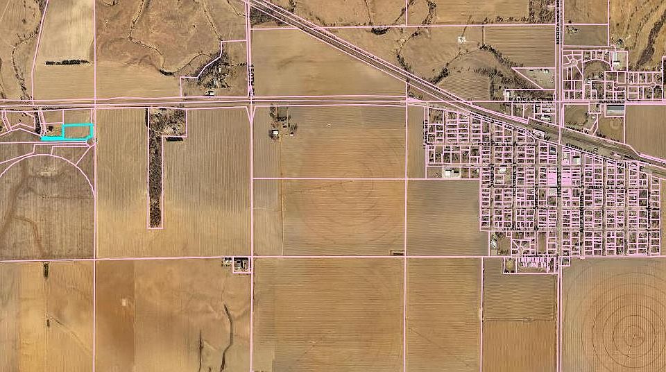 2nd image of Meadow View Cir