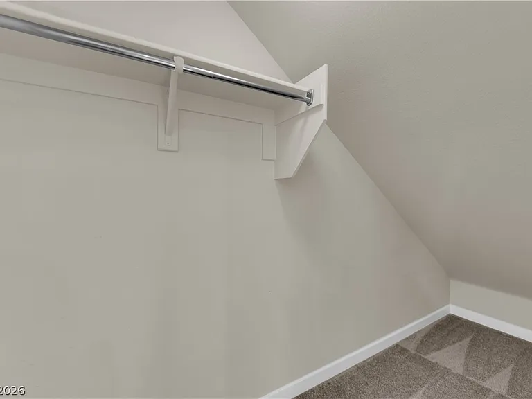 10254 Kesington Dr — Photo 14