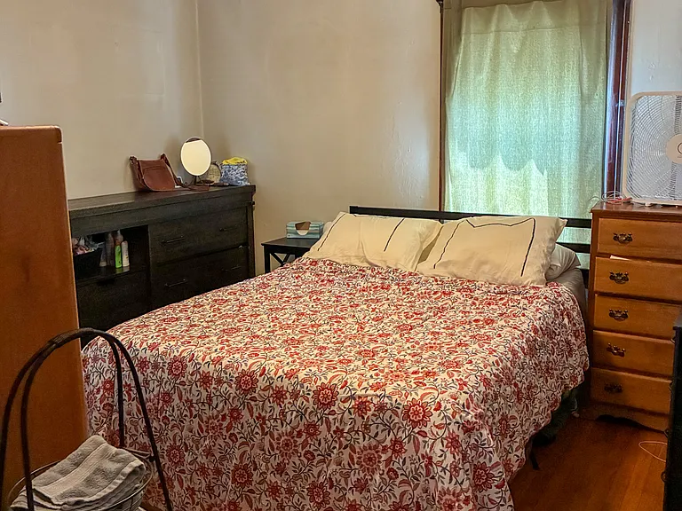52 Bower St #1 — Photo 8