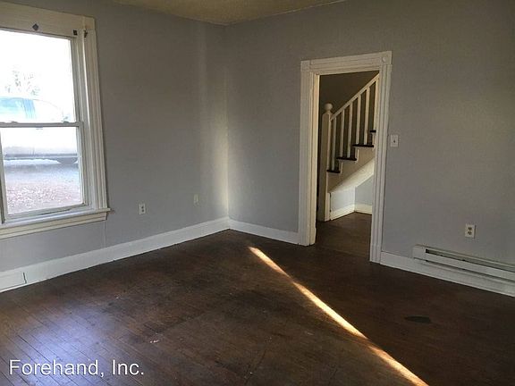 2nd image of 2236 Aragon St