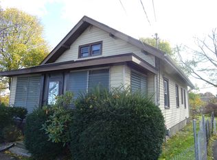 196 Osborne Rd, Albany, NY 12205