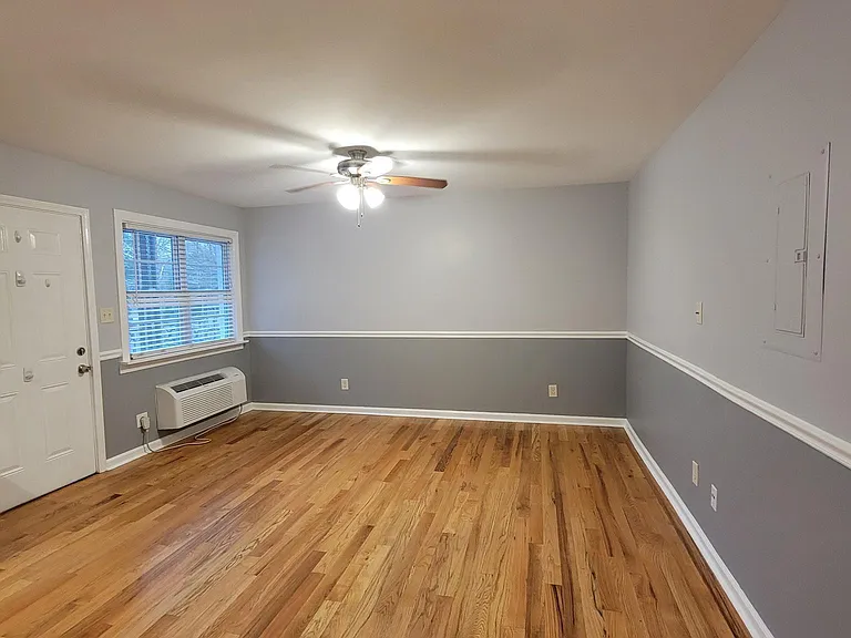 177 12th St NE #A6 — Photo 12