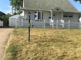 1615 35th St NE, Canton, OH 44714