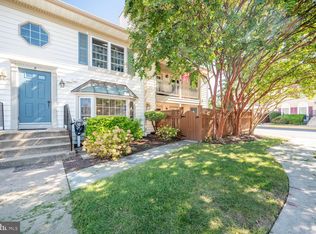 6052 Essex Ct HOUSE A-6052A, Alexandria, VA 22311