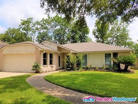 1st image of 13819 Bella Dr