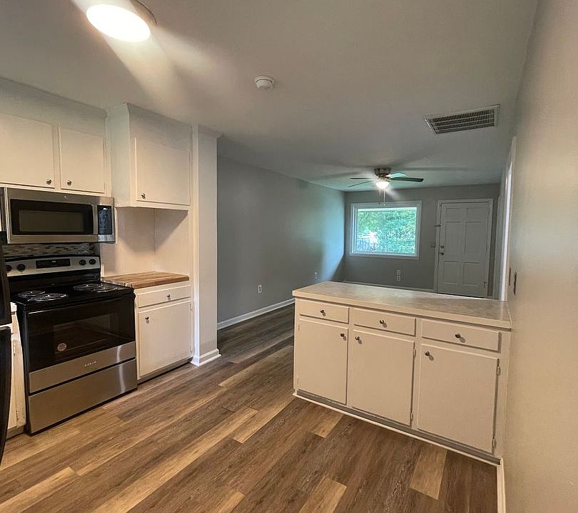 1st image of 1730 W Glow Dr #B