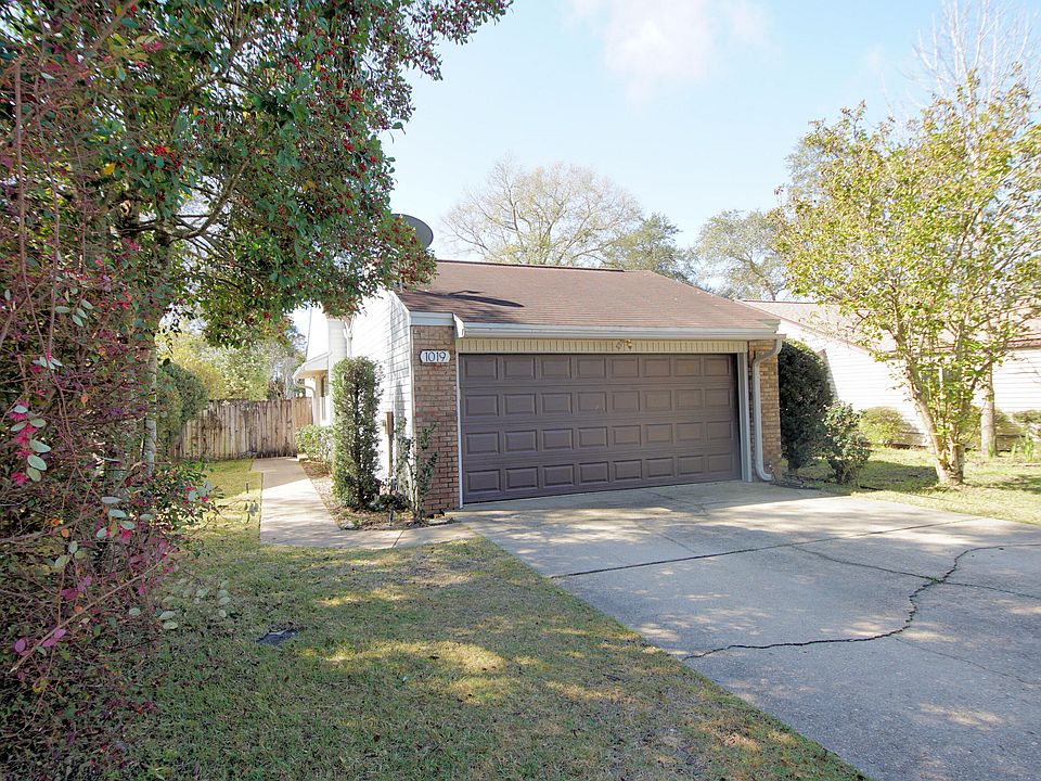 1st image of 1019 Alderwood Way
