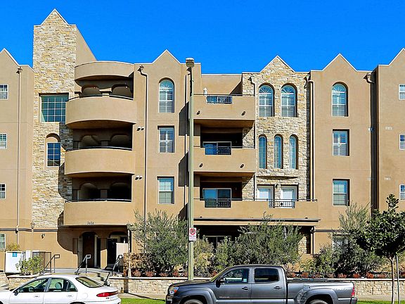2nd image of 3636 Jasmine Ave Unit 402