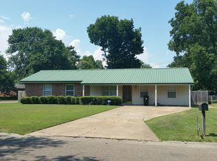 118 Thomas St, Cleveland, MS 38732